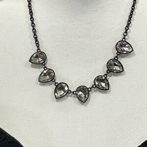 Elegant Black Chain with Teardrop Pendants Necklace